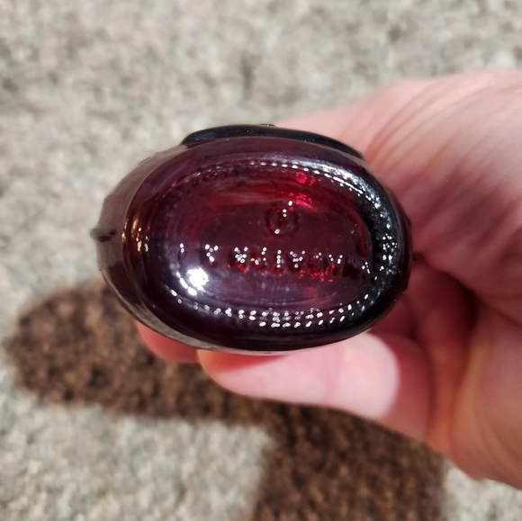 Jenny Lind Swedish Mockingbird Royal Ruby Glass Bitters Bottle Wheaton NJ - Picture 2 of 4